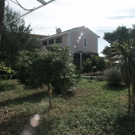 By The Sea Brodarica, Sibenik - 478 3* Brodarica