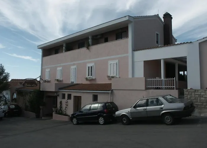 By The Sea Brodarica, Sibenik - 478 3*